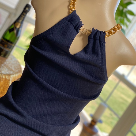 Haltered top - Picture 2 of 4